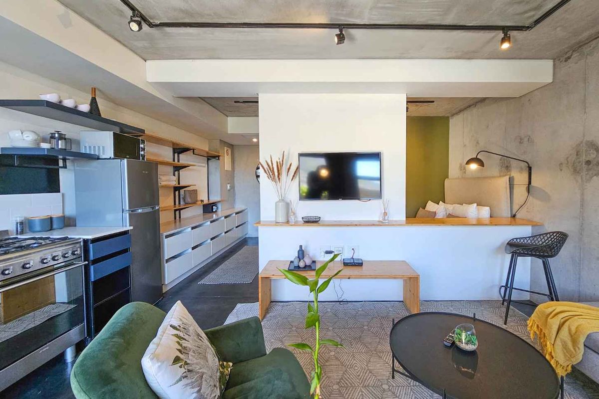 Furnished Apartment with Terrace and Table Mountain Views! - Photo 3