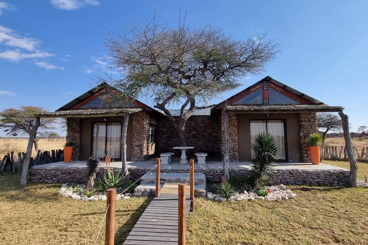 FOR SALE Guest/ Game Farm - Photo 3