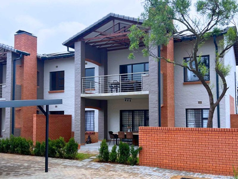 Two Bedroom Townhouse for Sale in Rietvalleirand - Photo 2