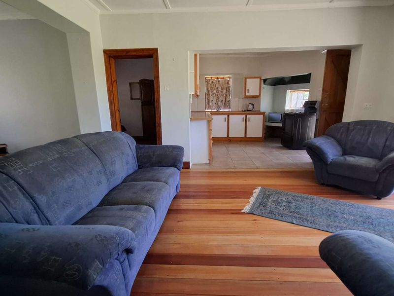 Charming Countryside Retreat with All the Town Conveniences - Photo 9