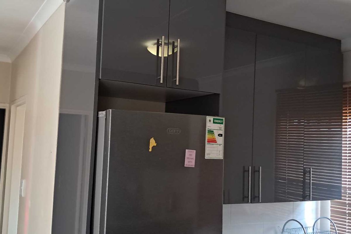 A beautiful 2 bedroom house in The Orchards - Photo 5