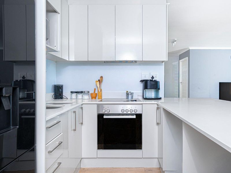 Chic Urban Living in the heart of Observatory - Photo 10