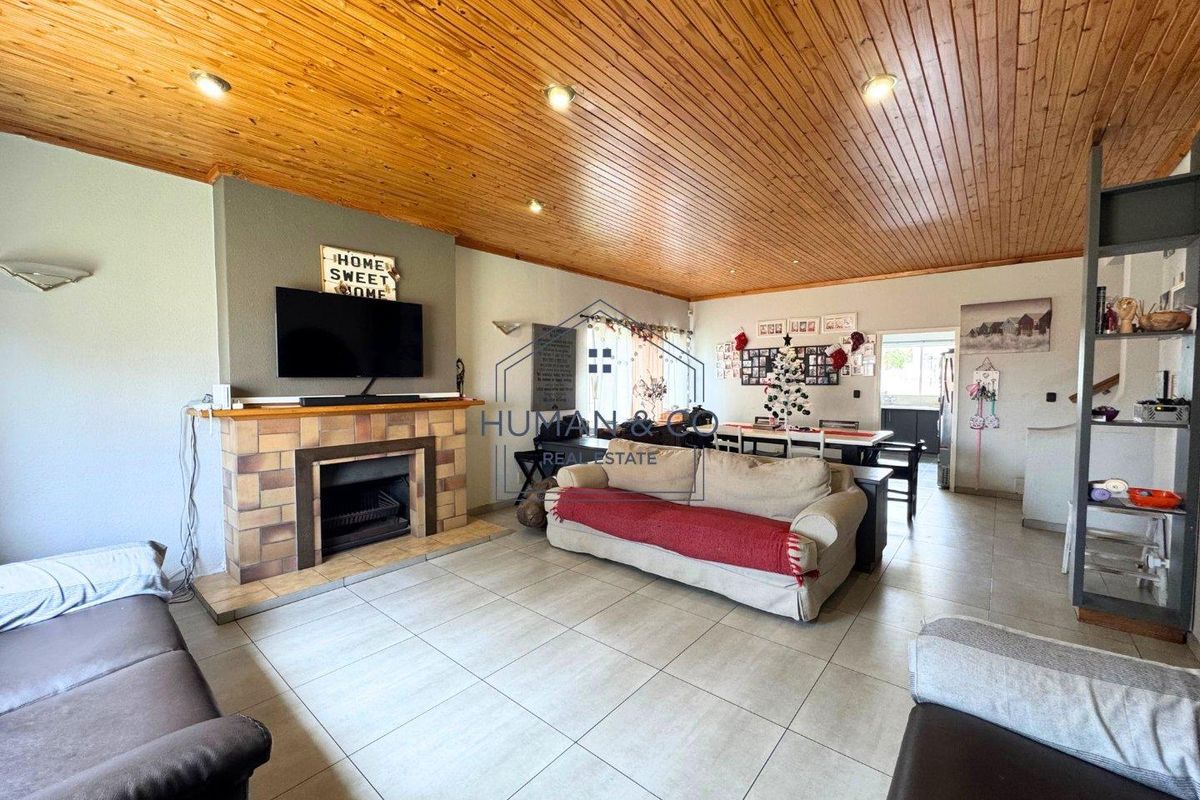 FOR SALE IN LAGOON AREA - Photo 4