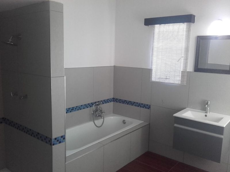 House with Flats Okahandja - Photo 5