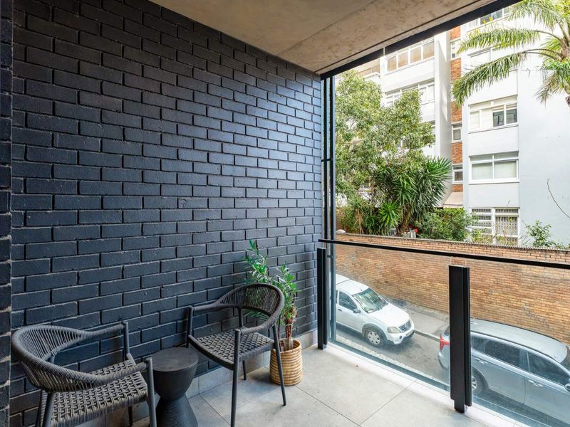 Modern One-Bedroom Apartment in Station House | A Lifestyle Worth Investing In - Photo 3