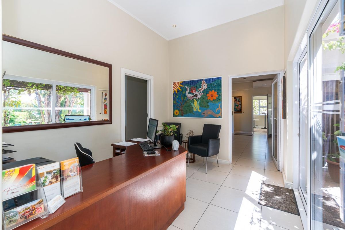 Live and Earn in Cape Town’s Coastal Luxury – Two 4-Star Guesthouses for Sale - Photo 2