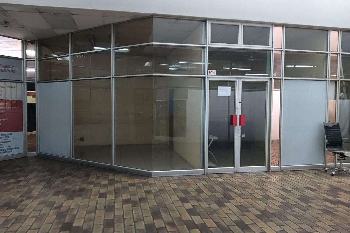 "Prime Office Space on Denis Hurley St - Secure Your Spot Today!" - Photo 3