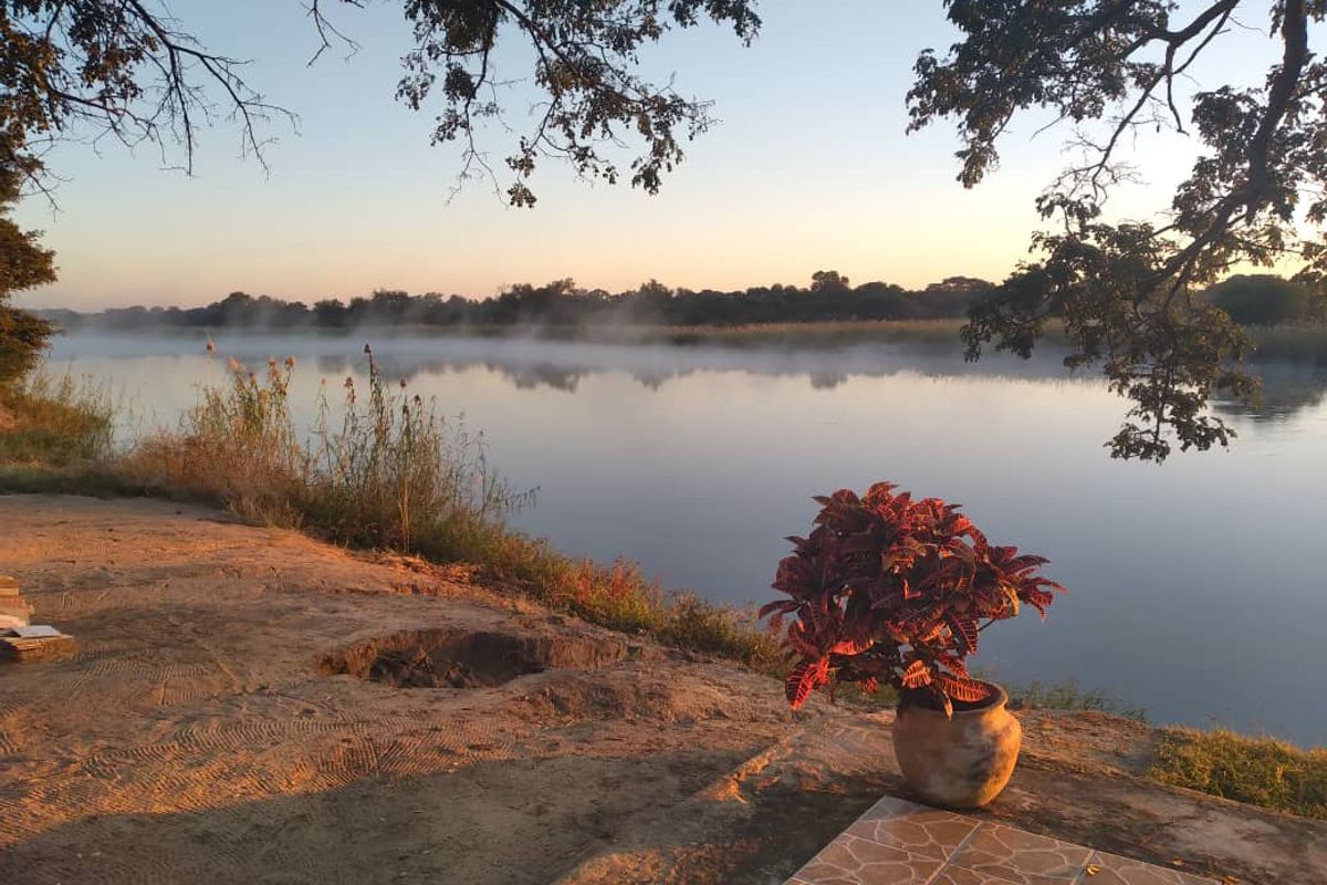 PERFECTLY LOCATED RIVER VIEW PLOT FOR SALE – RUNDU - Photo 3