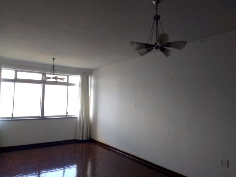 2 Bedroom Apartment with Harbour Views on the Esplanade! - Photo 8