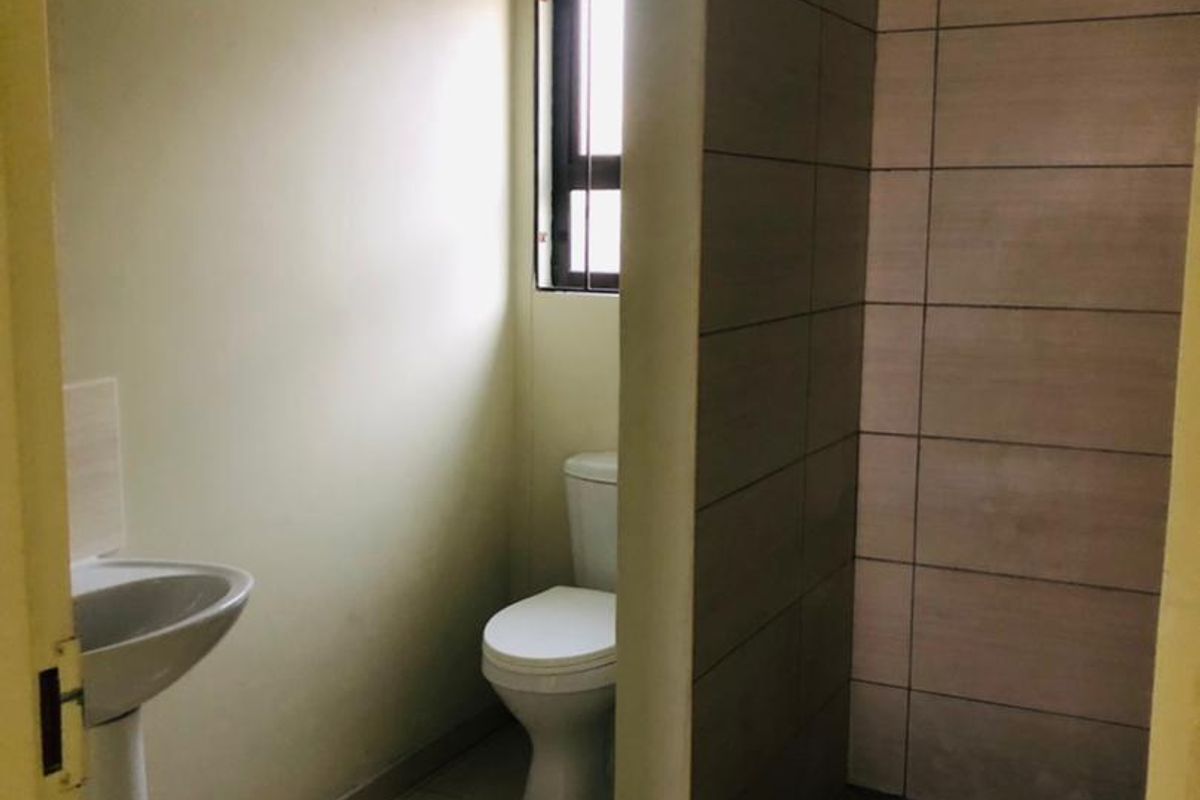 House for sale - Photo 2