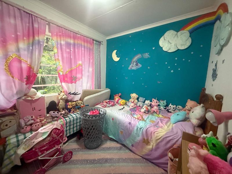 Charming 3-Bedroom Simplex in Sought-After Apple Tree Lane, Northwold - Photo 10