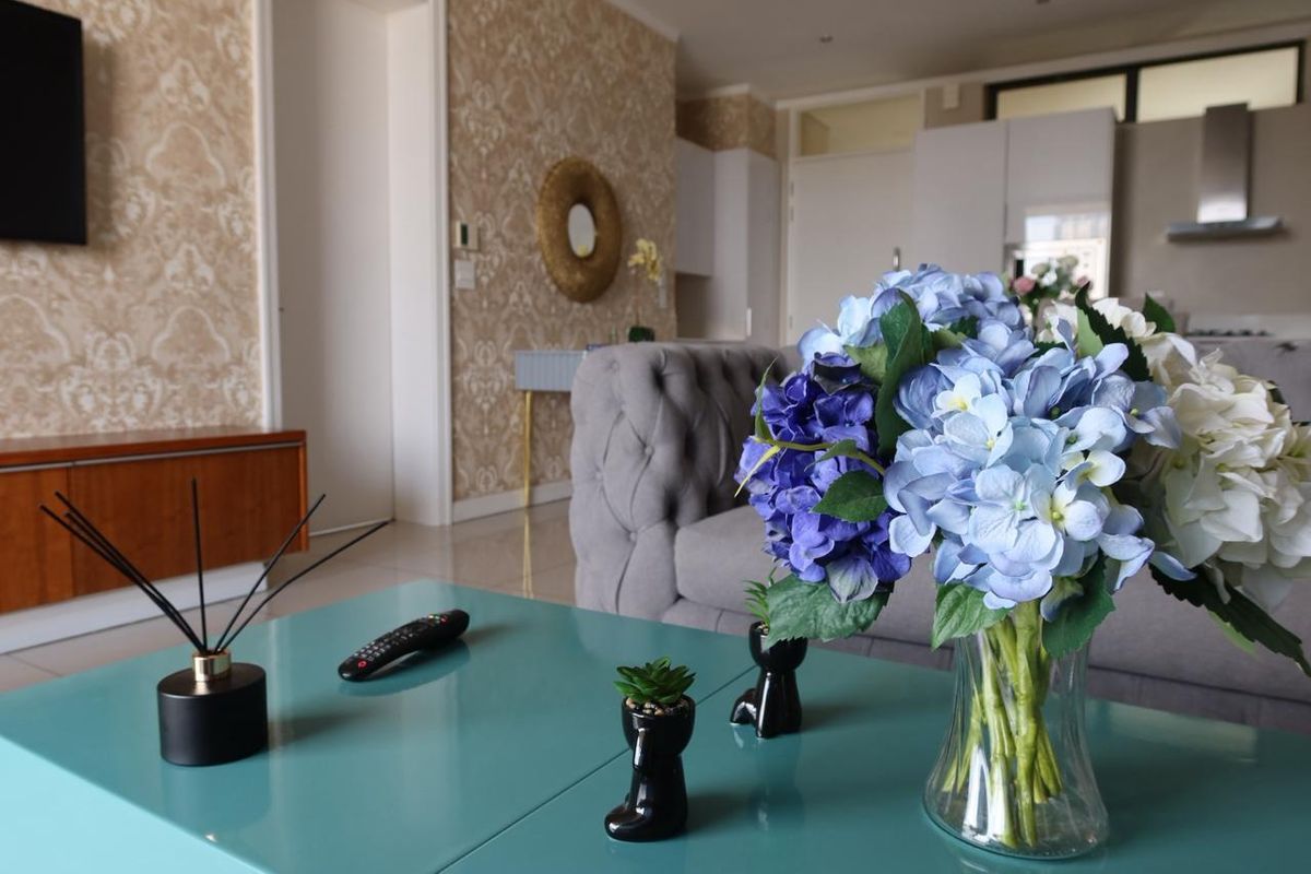 1 bedroom luxury apartment - Photo 3