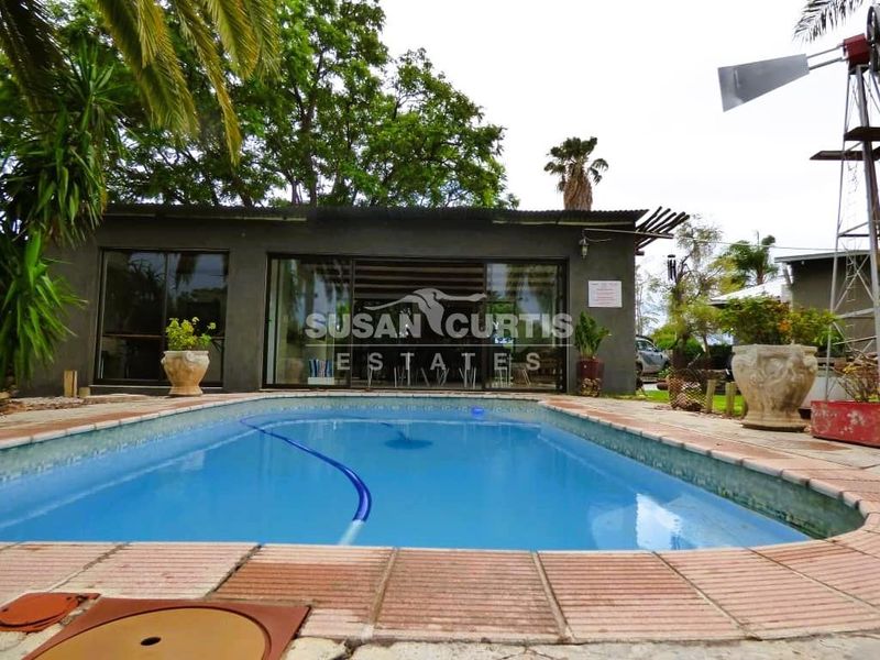 Well known an popular guest house in Otjiwarongo! - Photo 2