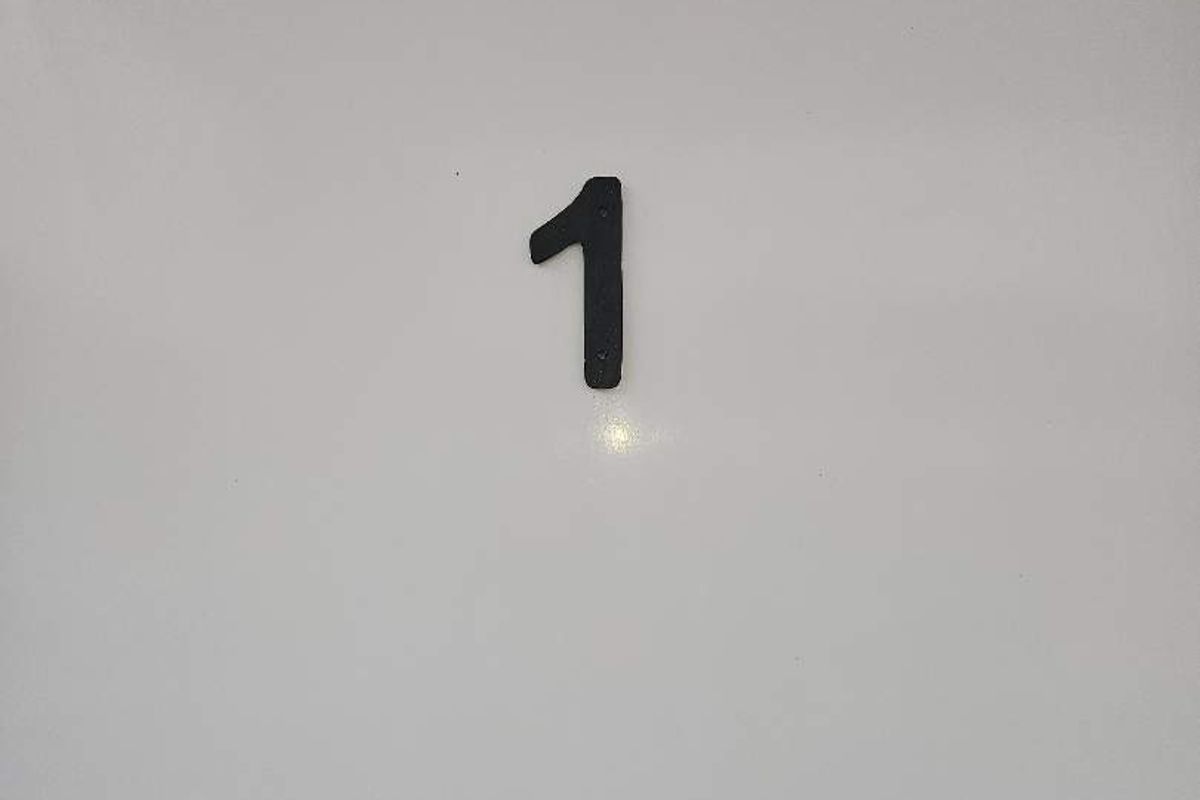 One Bedroom Unfurnished Apartment Central Pringle Bay - Photo 2