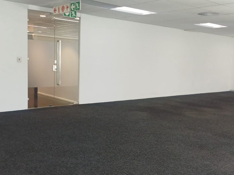 Prime Office Space To Let – Central Cape Town 430sqm - Photo 4