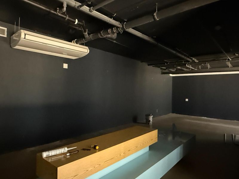 177m2 ground floor retail unit to let in Wembley Square - Photo 7