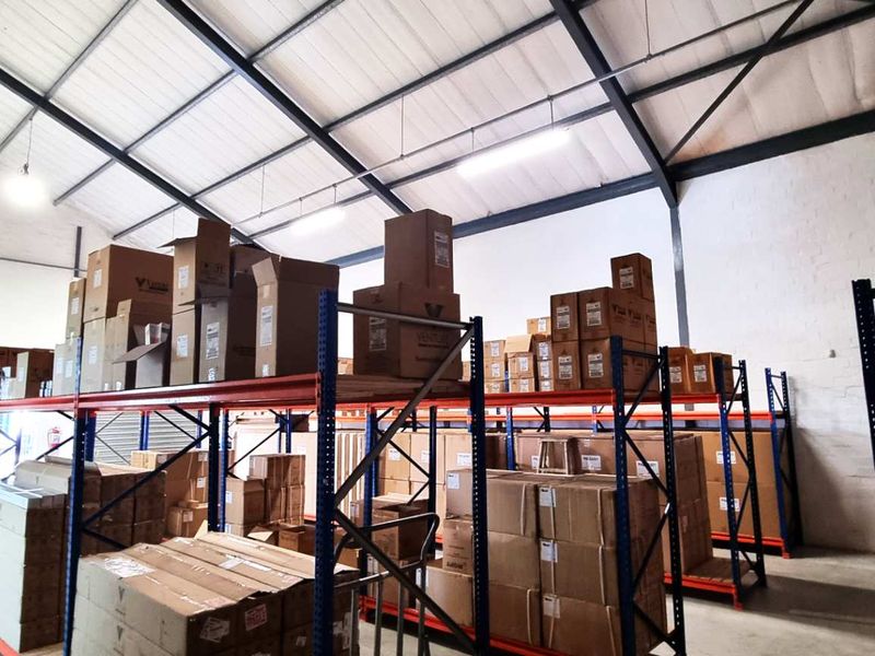 Double Volume Warehouse in Secure Complex - Photo 2