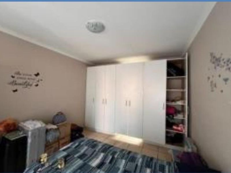 Townhouse for Sale - Photo 9