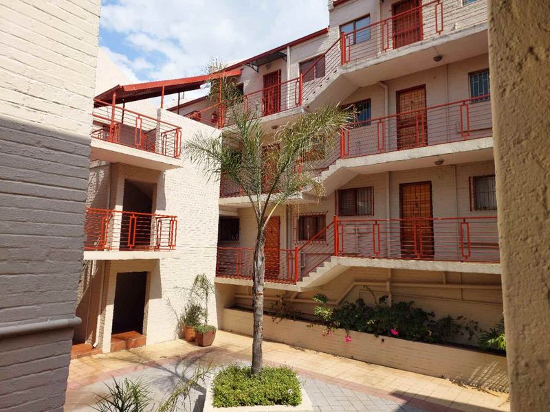 1 BEDROOM APARTMENT FOR SALE IN WESTDENE - Photo 10