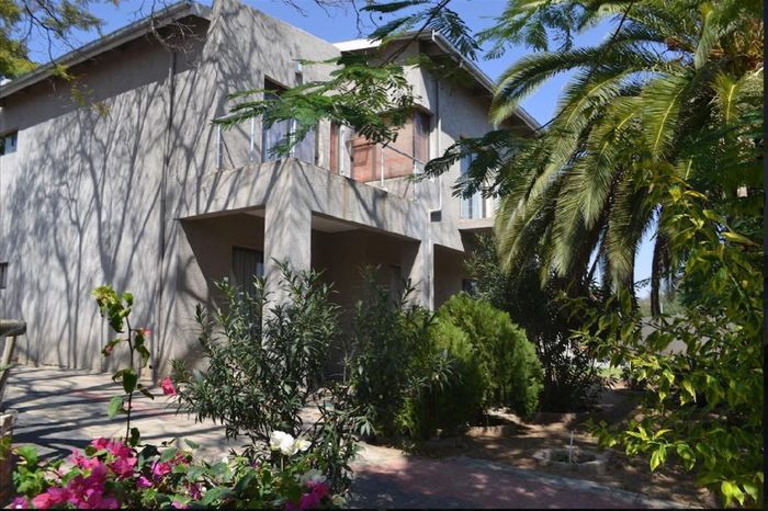 Property #2498036, House Rental Monthly in Hochlandpark