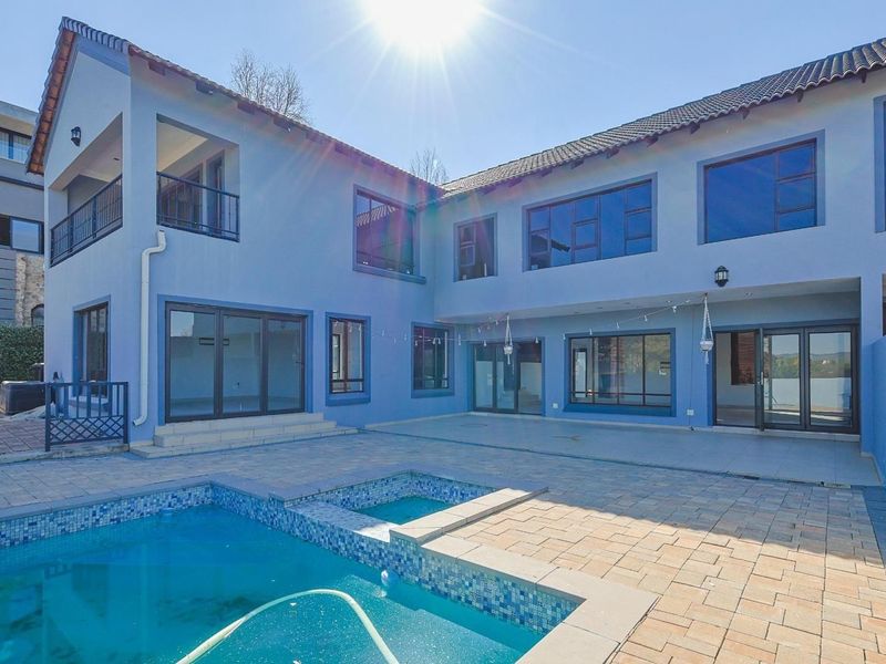 Stunning Family Oasis in Silver Lakes Golf and Wildlife Estate - For Sale - Photo 2