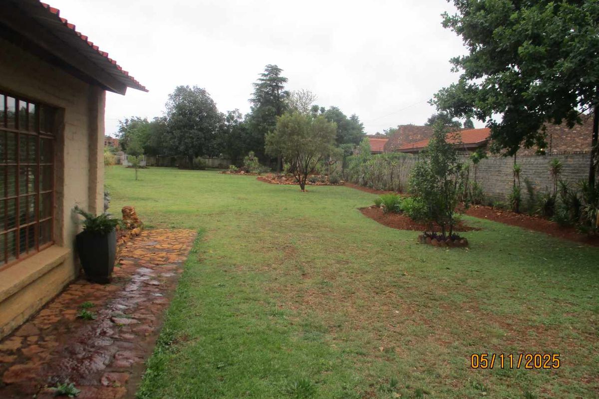 Charming Country Retreat in Henley on Klip - Photo 4