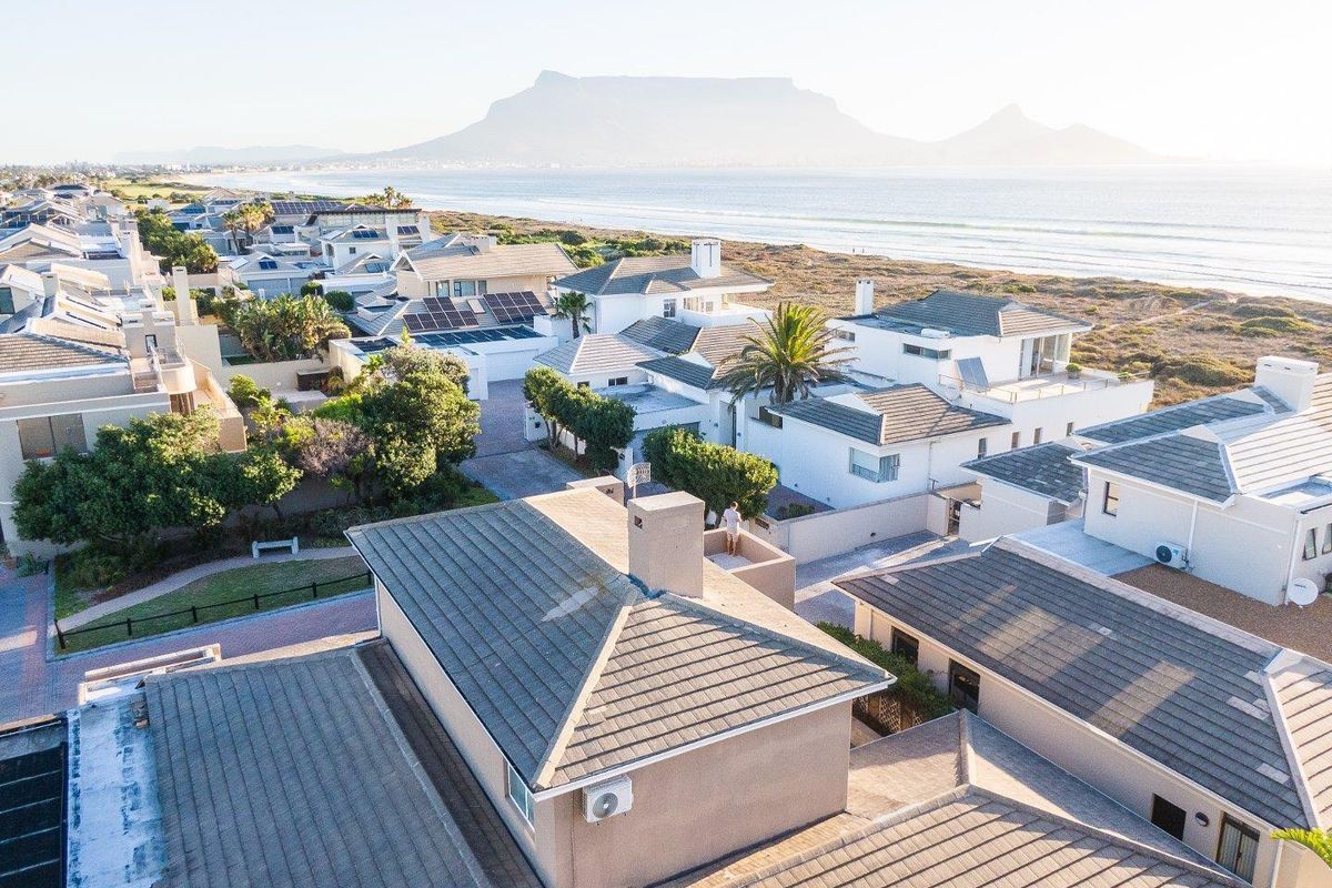 Furnished 4 Bedroom house to rent in Sunset Links. - Photo 4