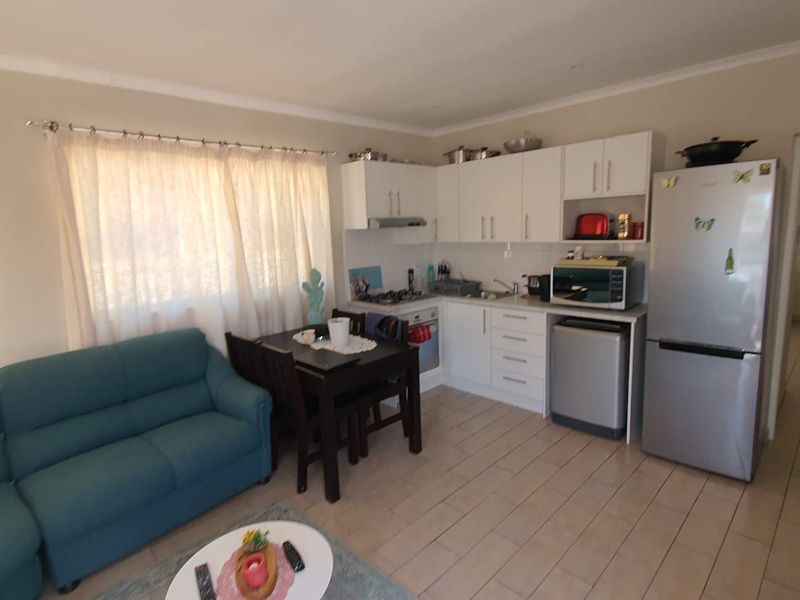 Beautiful Garden Flat to rent in Table View - Photo 5