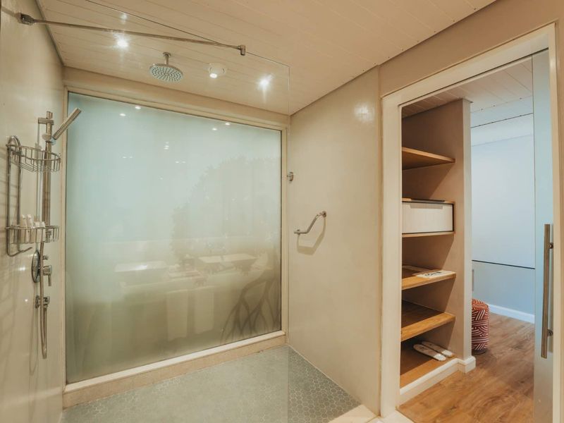 RADISSON BLU AZURI HOTEL SUITES. - Photo 7