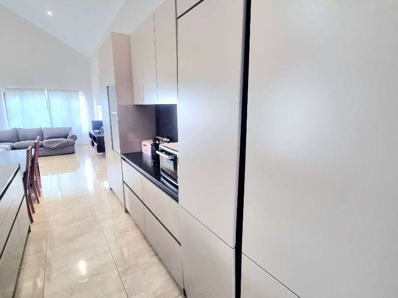 STUNNING HOME FOR SALE IN ELISENHEIM - Photo 8