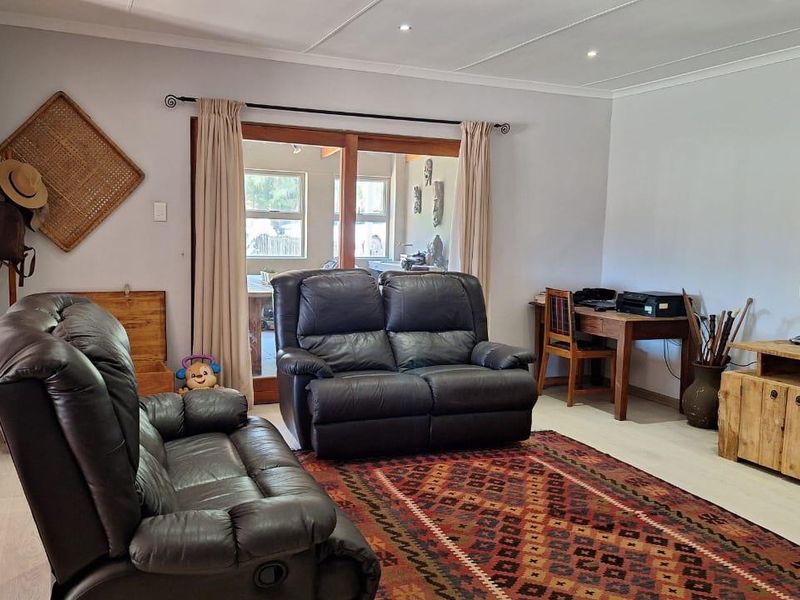 2-Bedroom house and large shed for sale in Askham - Photo 3