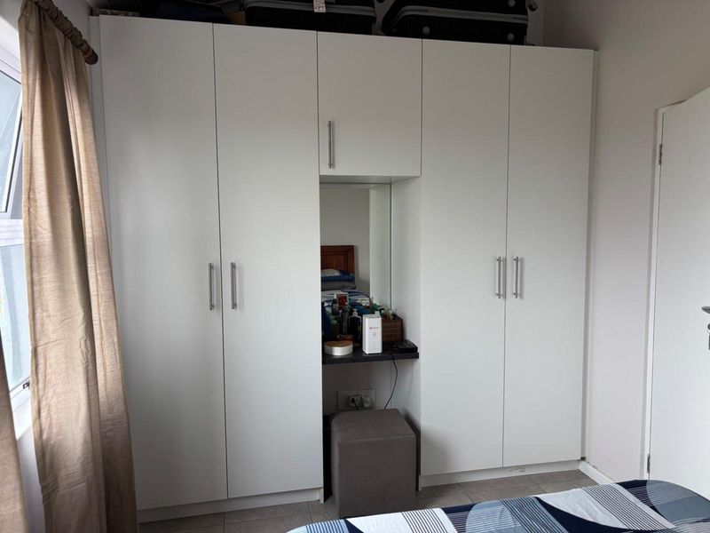 Stylish and Secure: 2-Bedroom Apartment in Eersteriver! - Photo 7