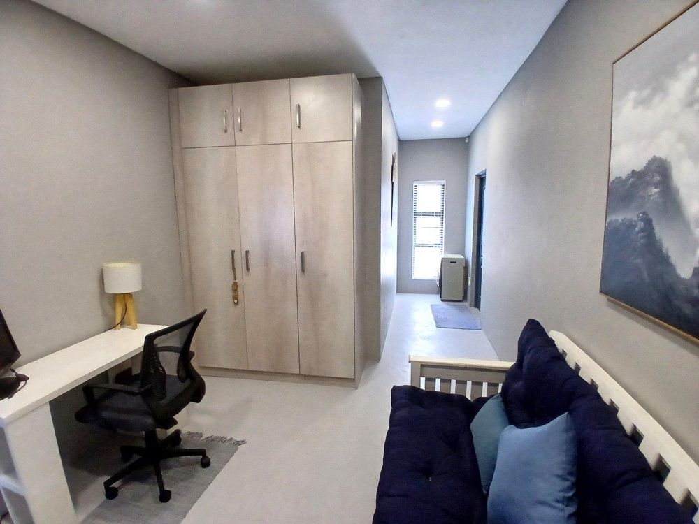 Again the 2nd Bedroom; now showing a bit more.