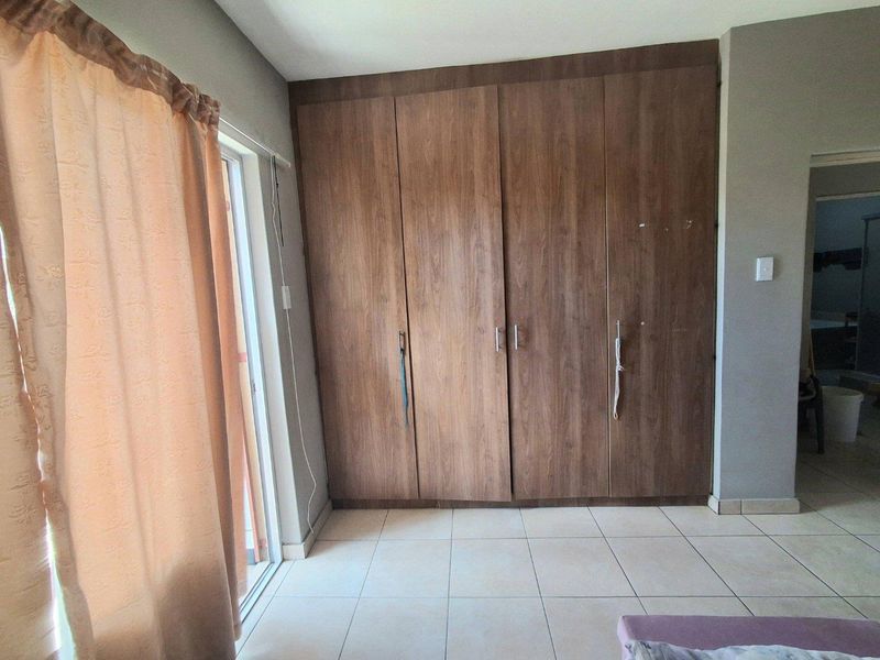 3 Bedroom Townhouse FOR SALE in Wanaheda - Photo 9