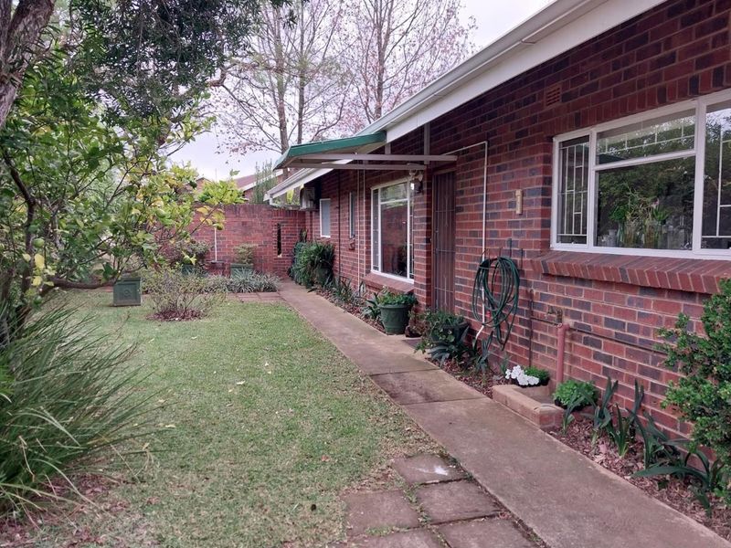 Spacious Retirement Living in Amberglen Retirement Village - Photo 4