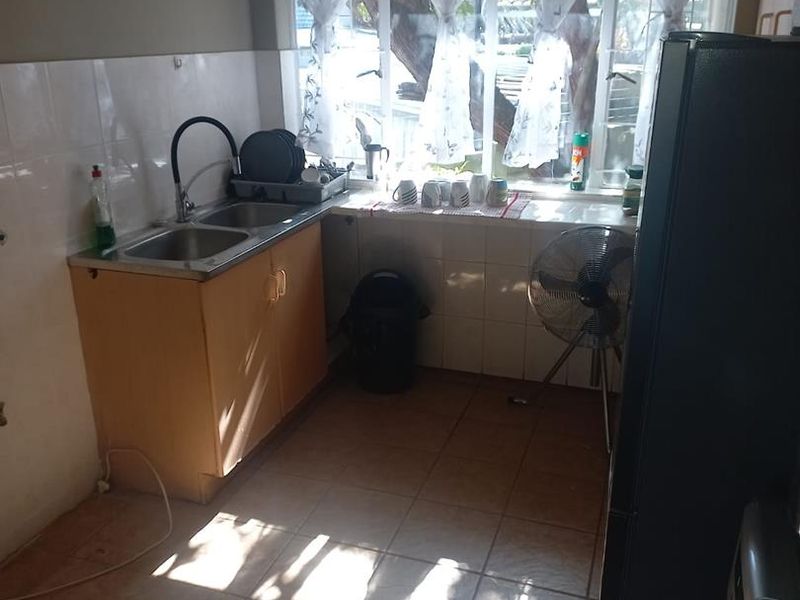 HOUSE WITH MULTIPLE OPPORTUNITIES FOR SALE!! - Photo 8