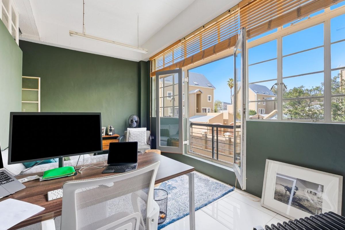 GARDENS OFFICE / STUDIO FOR SALE - Photo 2