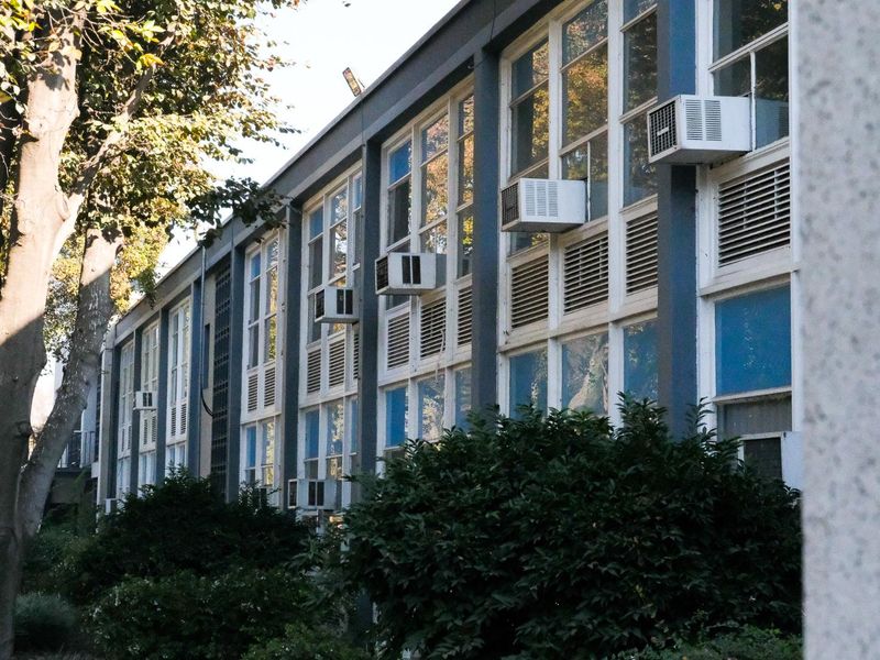 21m2 - 70m2 Office Available in Highveld Industrial Park - Photo 3