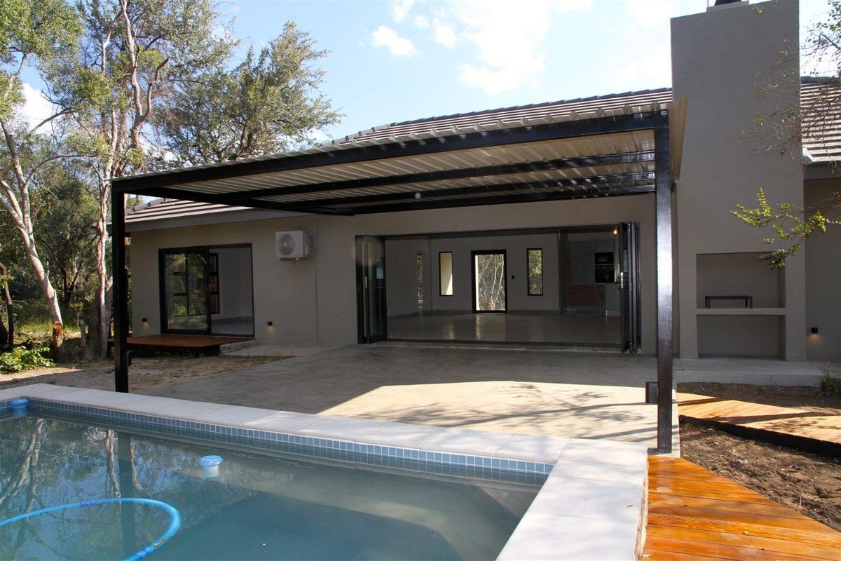 Brand-New Home in Moditlo Wildlife Estate. - Photo 5