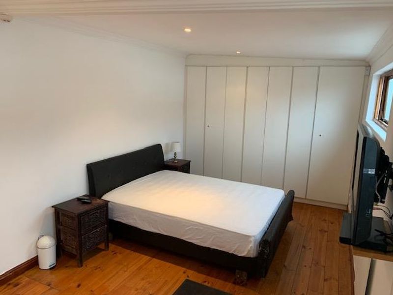 Loft Apartment - Woodstock - Photo 6