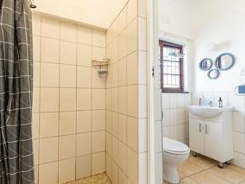 Charming 1-Bed Cottage in the Heart of Muizenberg - Photo 6