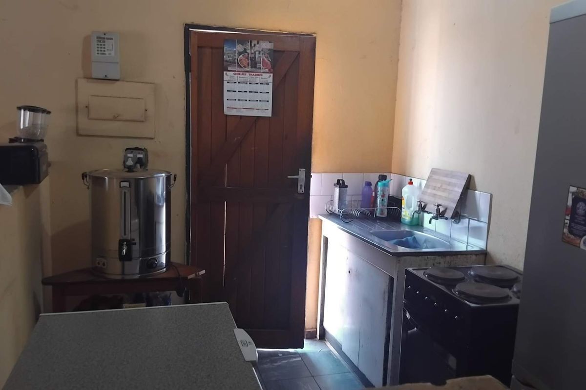 2 Bedroom for Sale in Mabopane Unit S - Photo 3