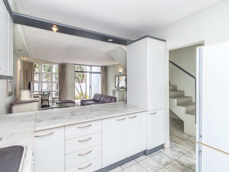 Duplex Townhouses to Let in Saints Manor, Lyme Park - Photo 8