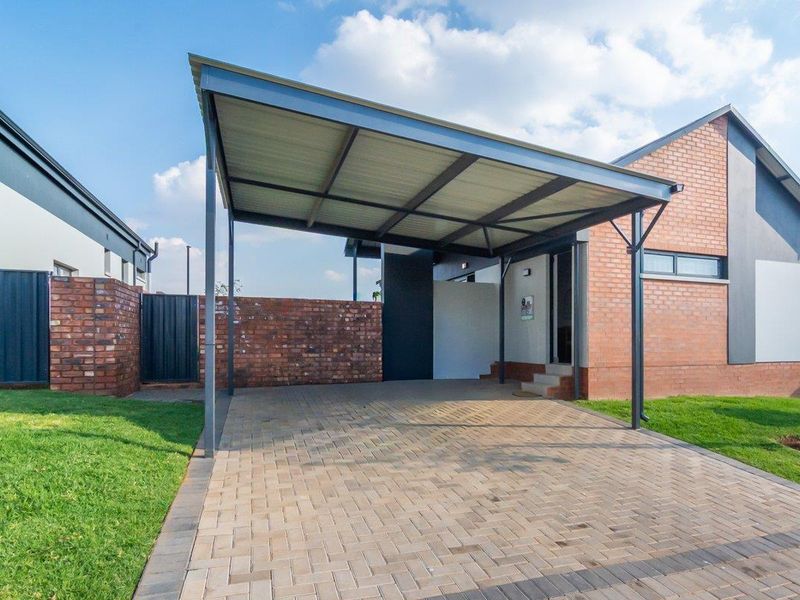 Spacious 4-bedroom single-storey family Home for sale in Baltimore Estate, Northriding - Photo 5