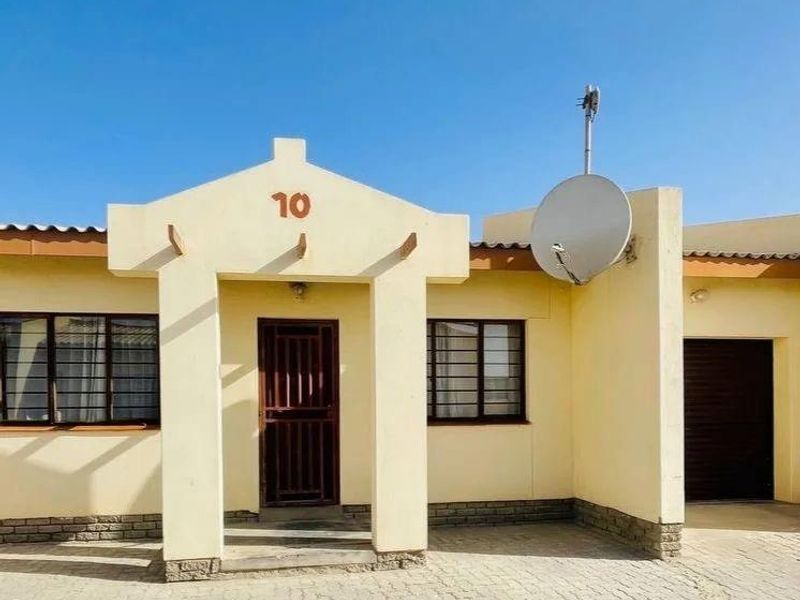 Buy an Apartment in Mondesa, Swakopmund Nearby Mondesa Woermann - Photo 7