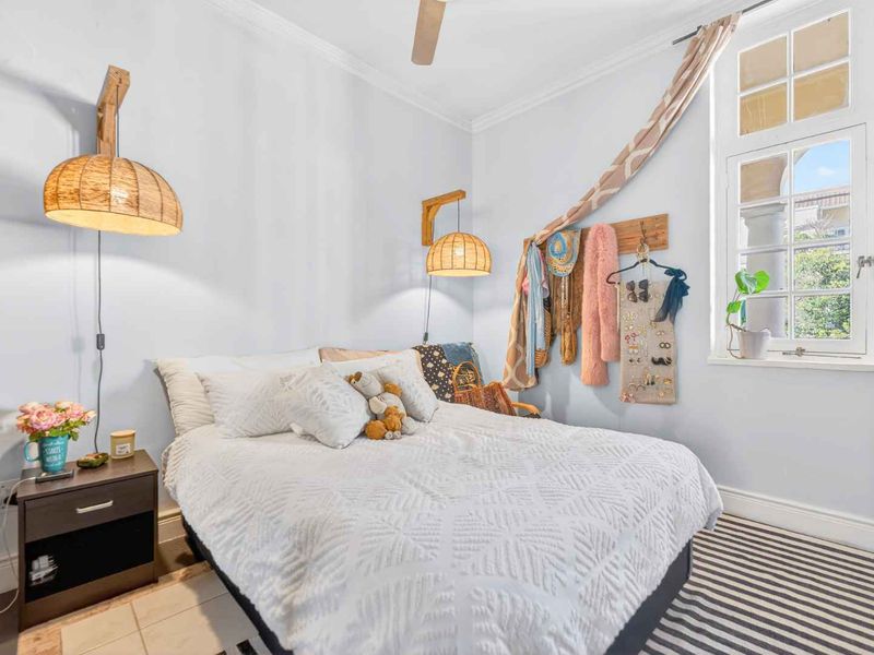 Own a Piece of Cape Town’s History in Victoria Court - Photo 9