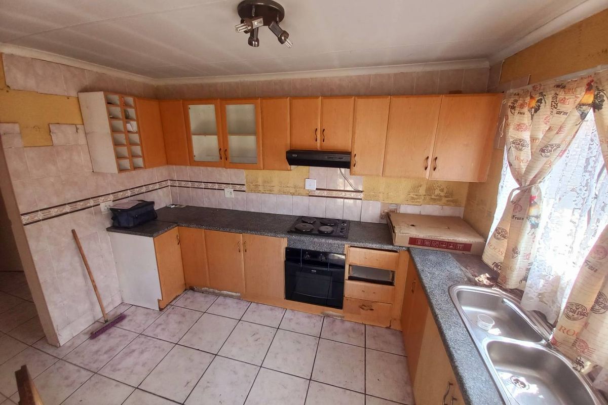 Three bedrooms house for sale in Danville. - Photo 4