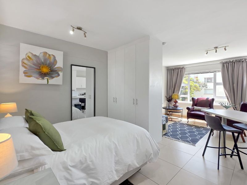 Charming Studio to Rent - Photo 3