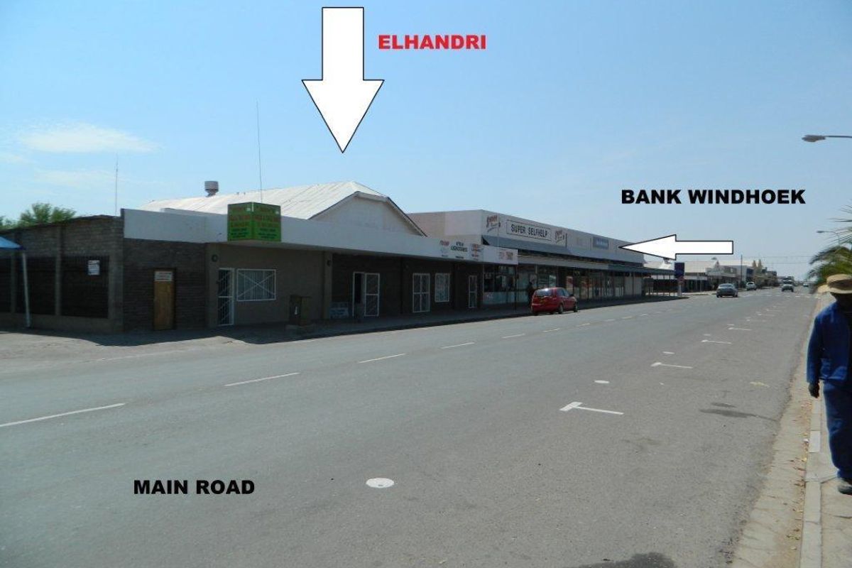 PERFECTLY LOCATED OFFICE / SHOP BUILDING FOR SALE IN MARIENTAL - Photo 3