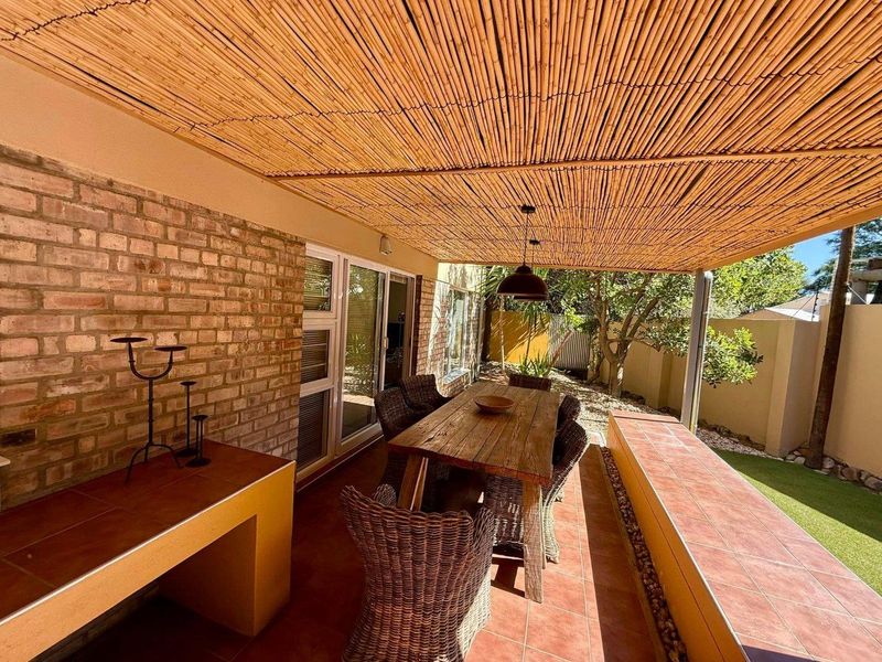 3 Bedroom Townhouse FOR SALE in Eros - Photo 2
